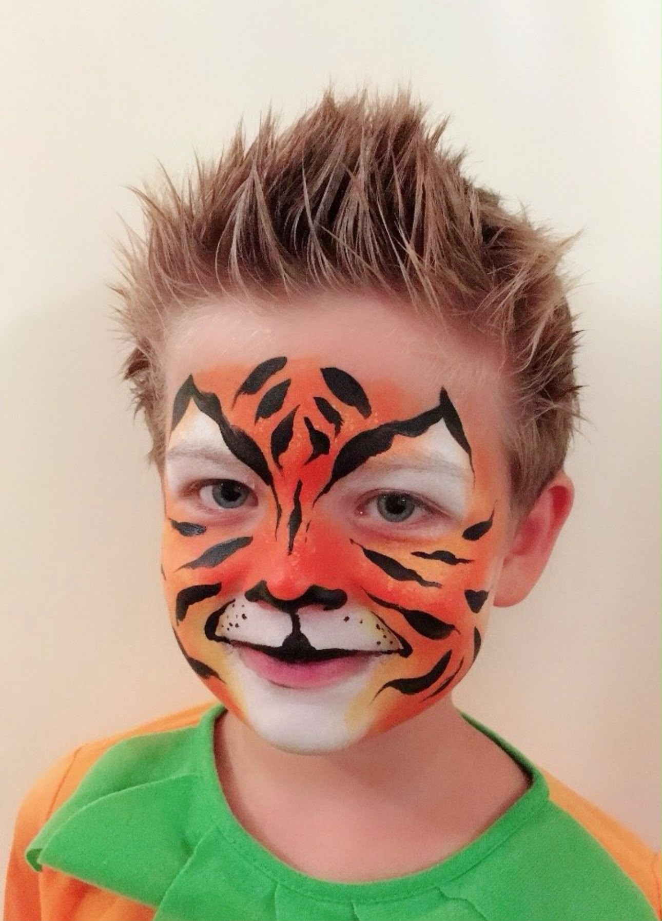 Tiger face painting